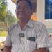 អតីតមេភូមិចម្ការអូរលោក អ៊ិន មាន ដែលត្រូវបានដកតំណែងពីប្រធានភូមិ នៅខែធ្នូ ឆ្នាំ២០២៣។ (រូបភាពសត់ស្គ្រីនពីវីដេអូ)