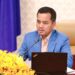 ឧបនាយករដ្ឋមន្ត្រី រដ្ឋមន្ត្រីក្រសួងមហាផ្ទៃ លោក ស សុខា ដឹកនាំកិច្ចប្រជុំផ្សព្វផ្សាយសារាចរណែនាំស្តីពី ការបញ្ឈប់សកម្មភាពផ្សព្វផ្សាយល្បែងស៊ីសងខុសច្បាប់ កាលពីរសៀលថ្ងៃទី៥ ខែធ្នូ ឆ្នាំ២០២៤។ (ហ្វេសប៊ុក រដ្ឋមន្ត្រីក្រសួងមហាផ្ទៃ លោក ស សុខា)
